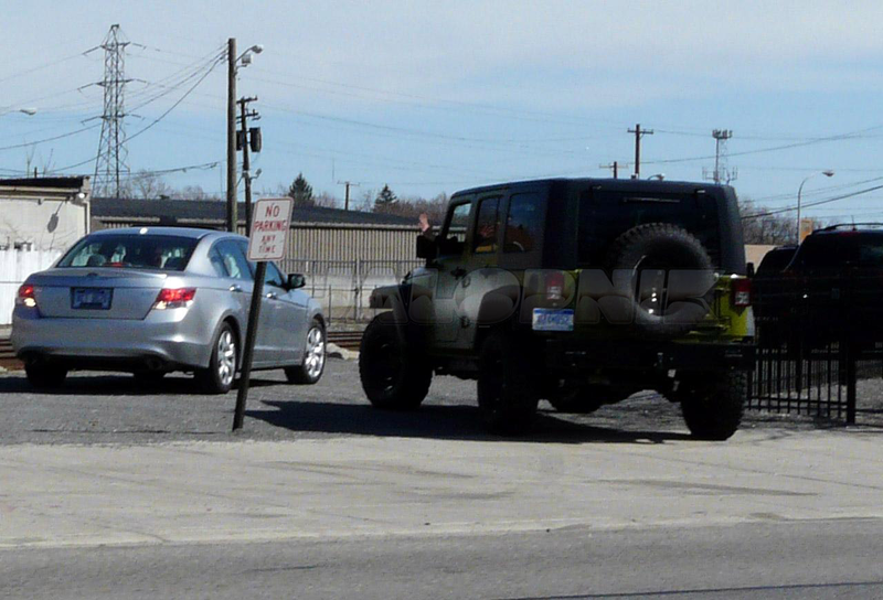 Illustration for article titled AEV J8 MILSPEC: A Jeep J8, Built For Civilians